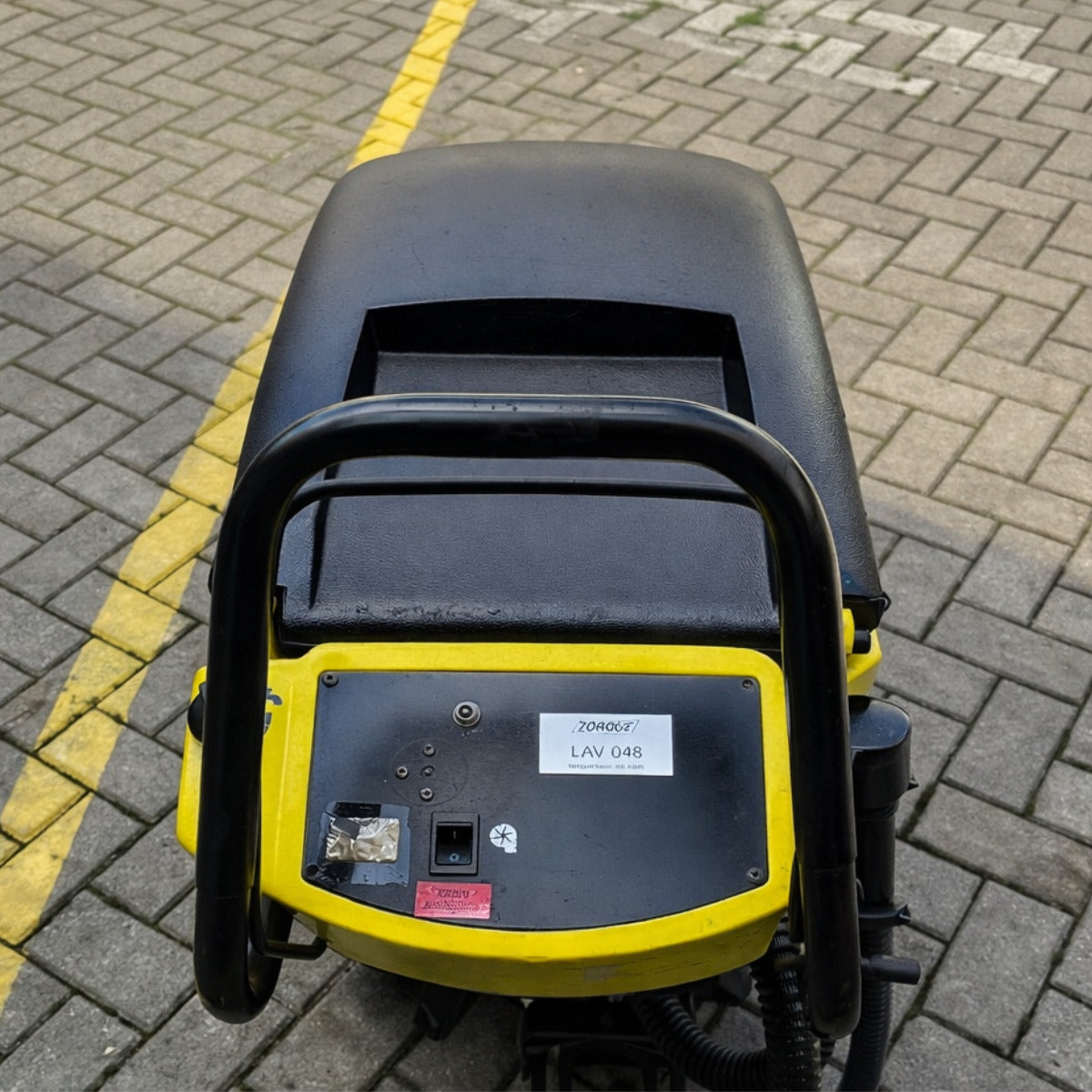 Lavadora e Secadora de Piso KARCHER BD 530 Monofásica Elétrica 220v - Semi nova