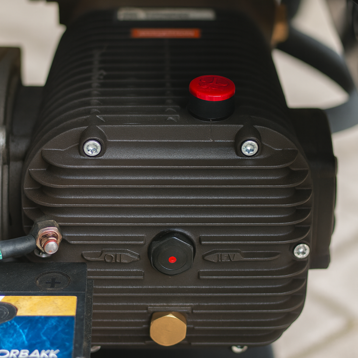 Hidrolavadora Semi Nova GHIBLI, mod. MHG 350/21 - 21l/min. | 350 bar | 25HP Gasolina